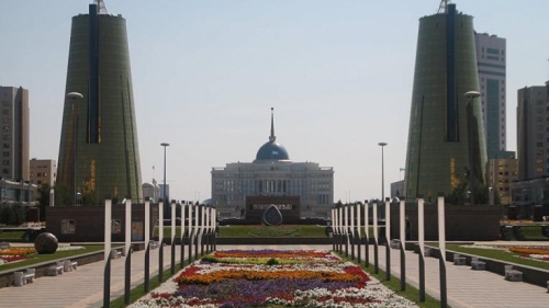 Назарбаев поручил разработать комплексный план развития энергии будущего на 2013-2017 годы
